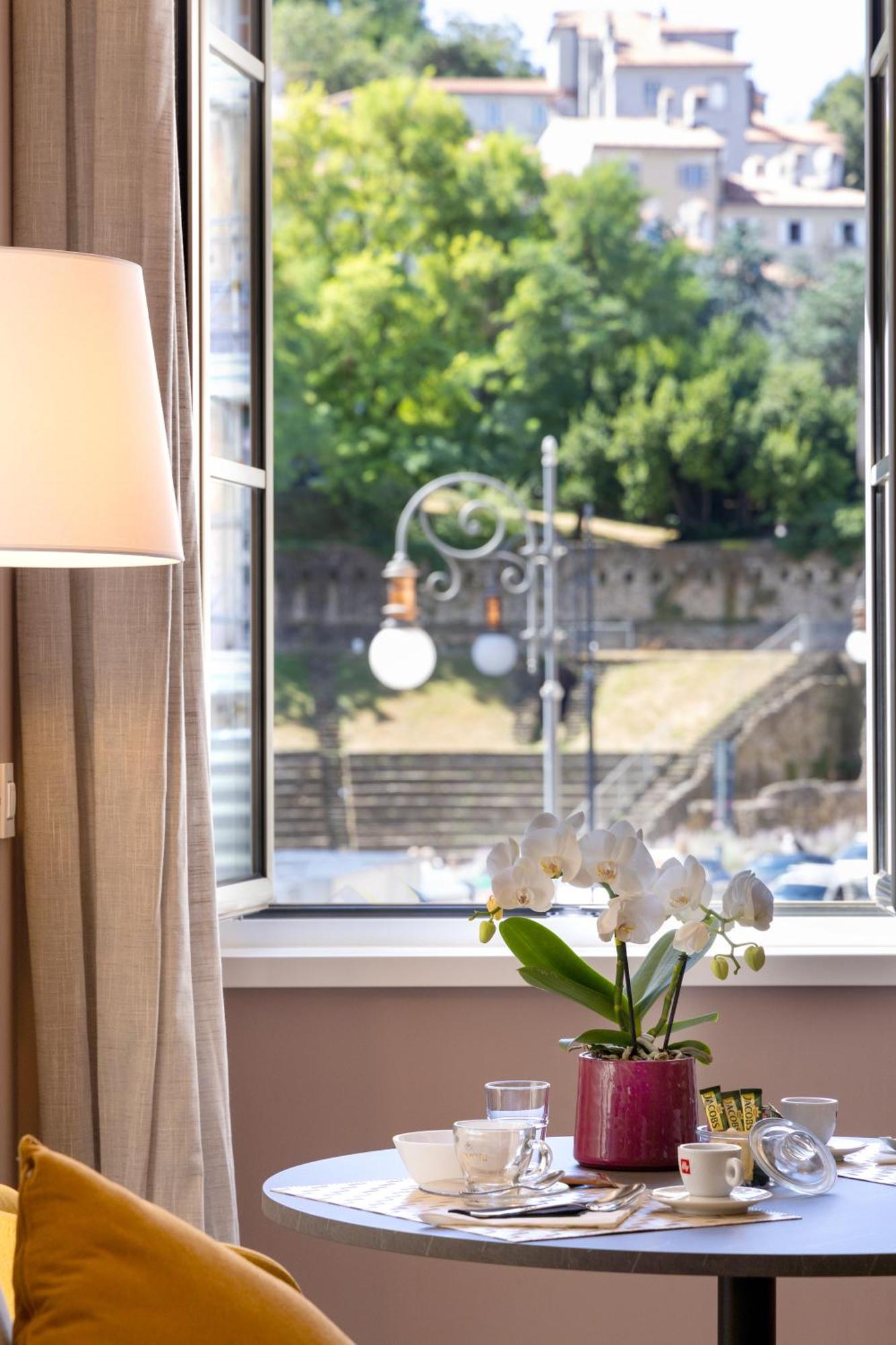 Teatro Romano Exclusive Suites Trieste Luaran gambar