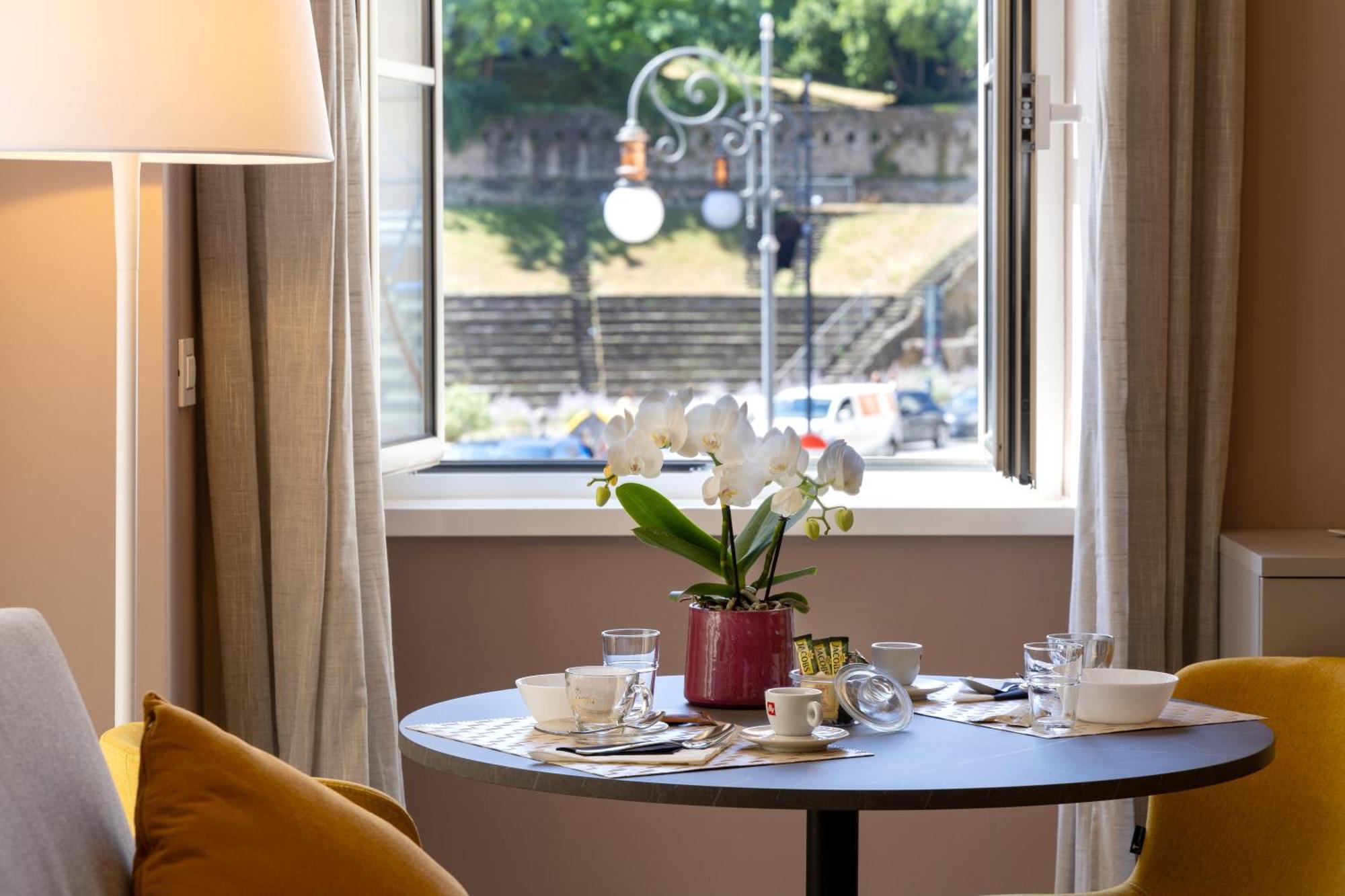 Teatro Romano Exclusive Suites Trieste Luaran gambar
