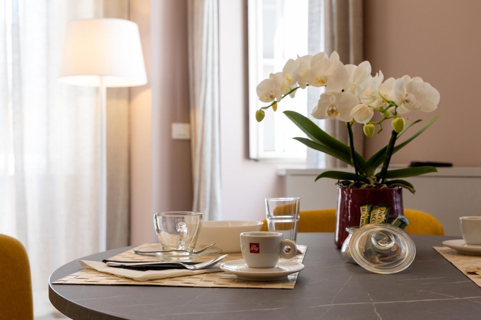 Teatro Romano Exclusive Suites Trieste Luaran gambar
