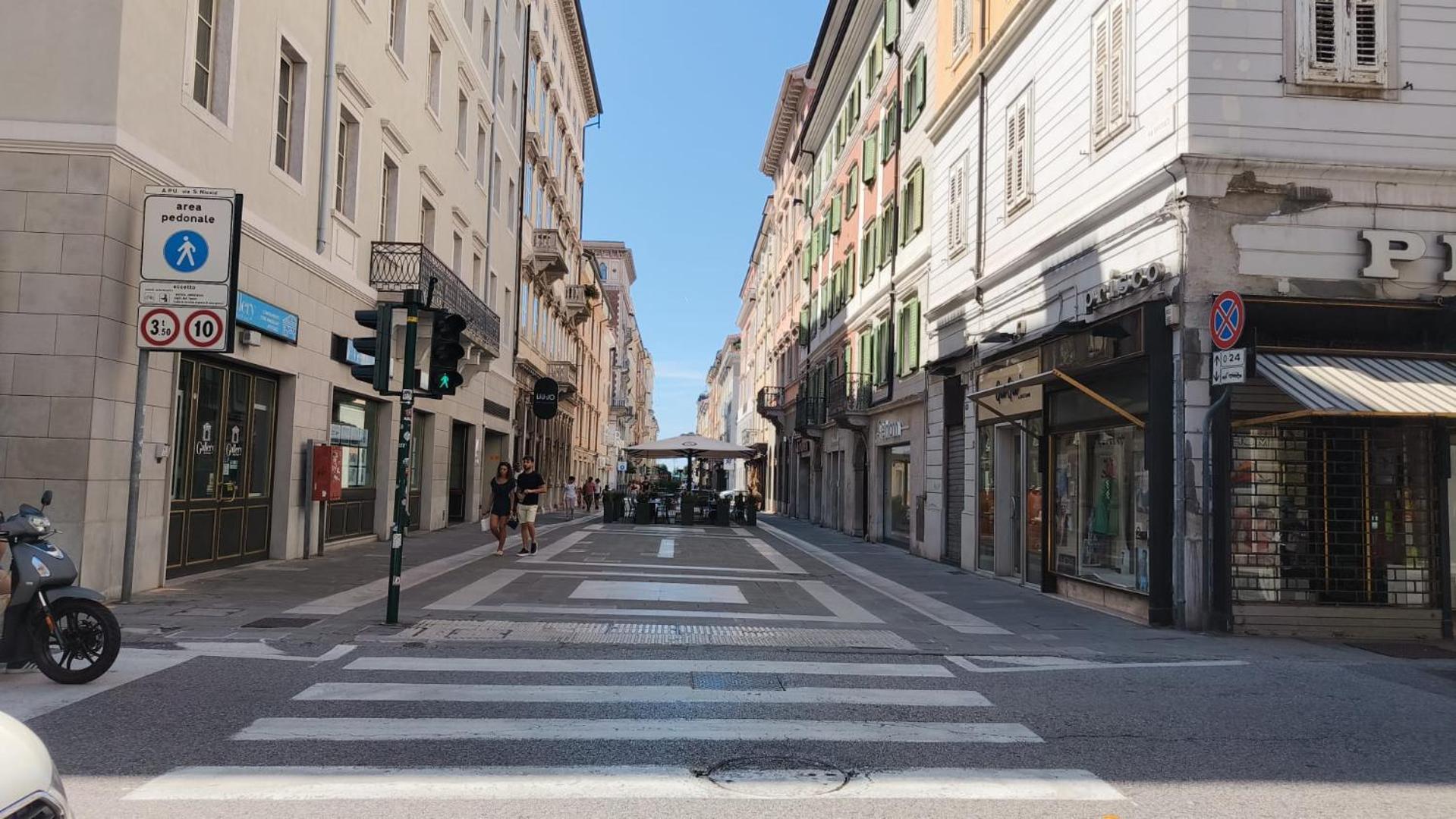 Teatro Romano Exclusive Suites Trieste Luaran gambar